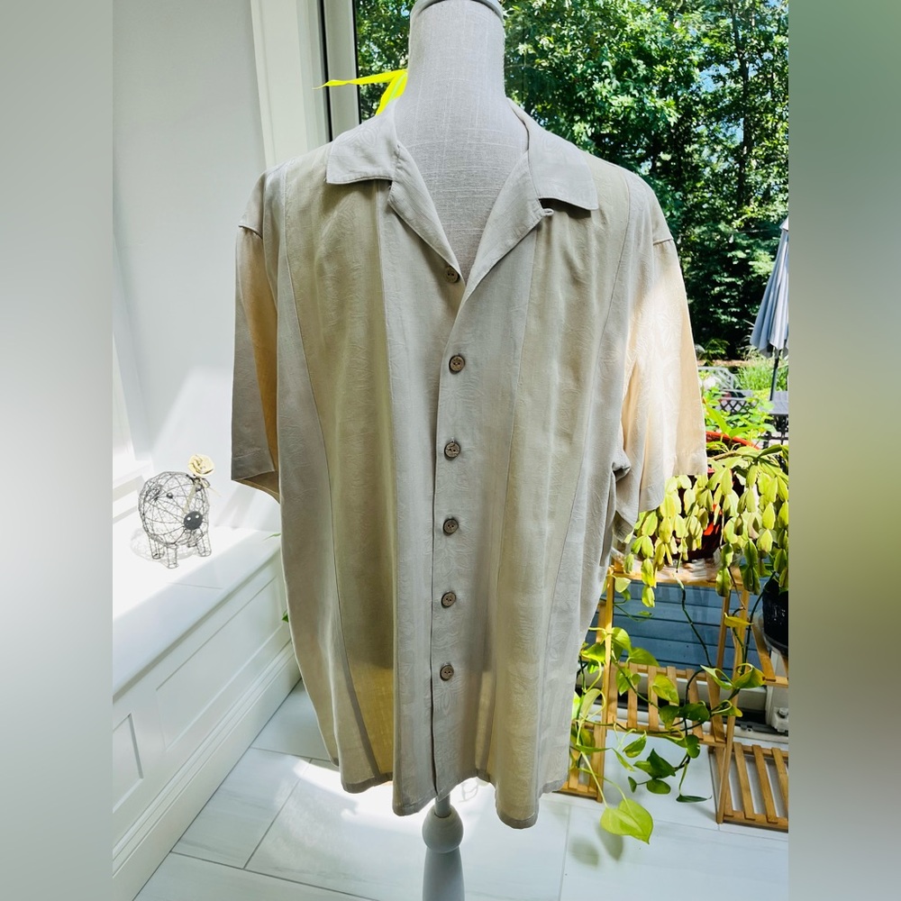Duke Kahanamoku 100% silk resort shirt